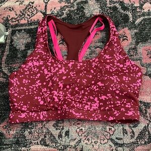 Fabletics Boost medium impact sport bra